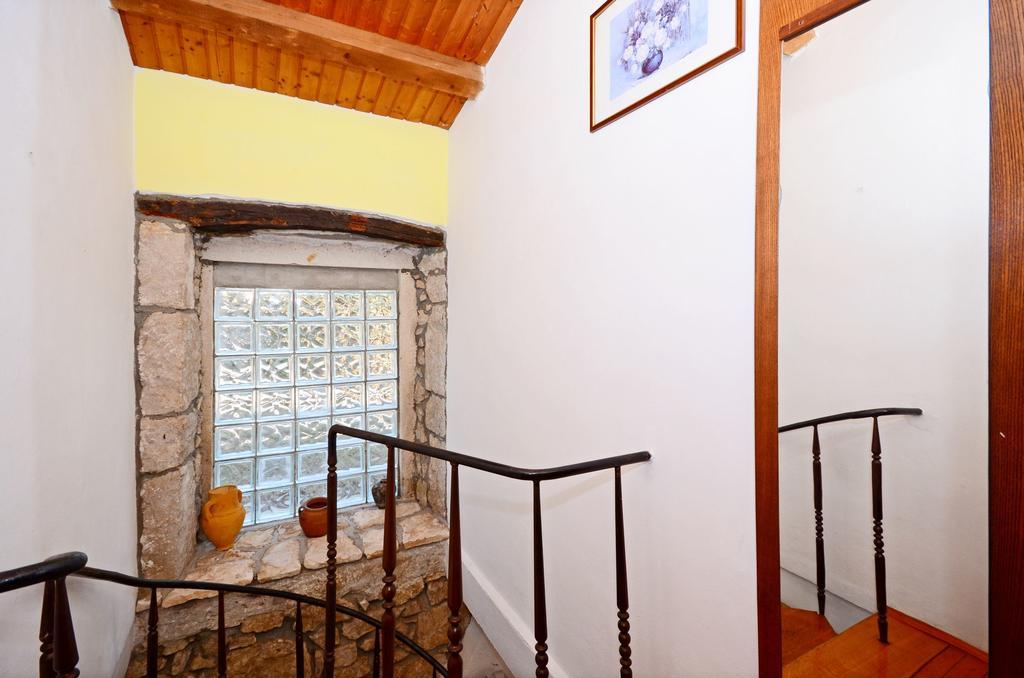 Apartment Josip Plomin Kültér fotó